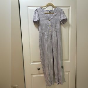Old Navy Women’s Medium Light Blue and White Striped Jumpsuit Linen Blend